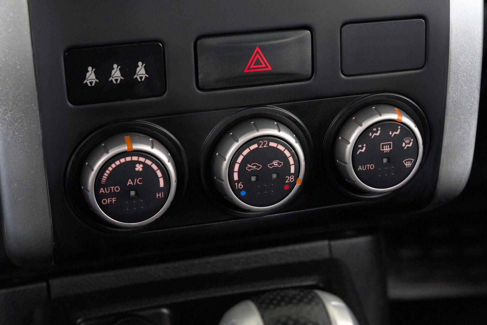 Nissan X-Trail 2014, серый