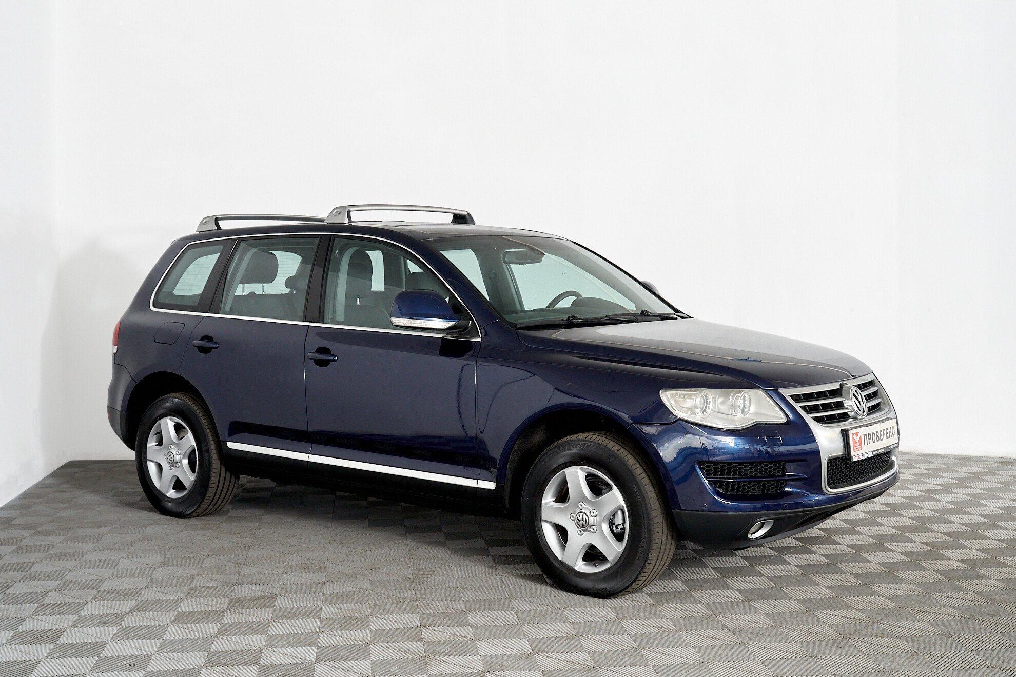 Volkswagen Touareg 2009, серый