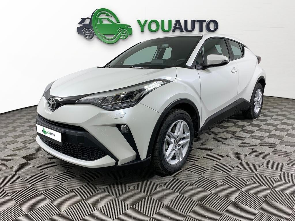 Toyota C-HR 2021, белый