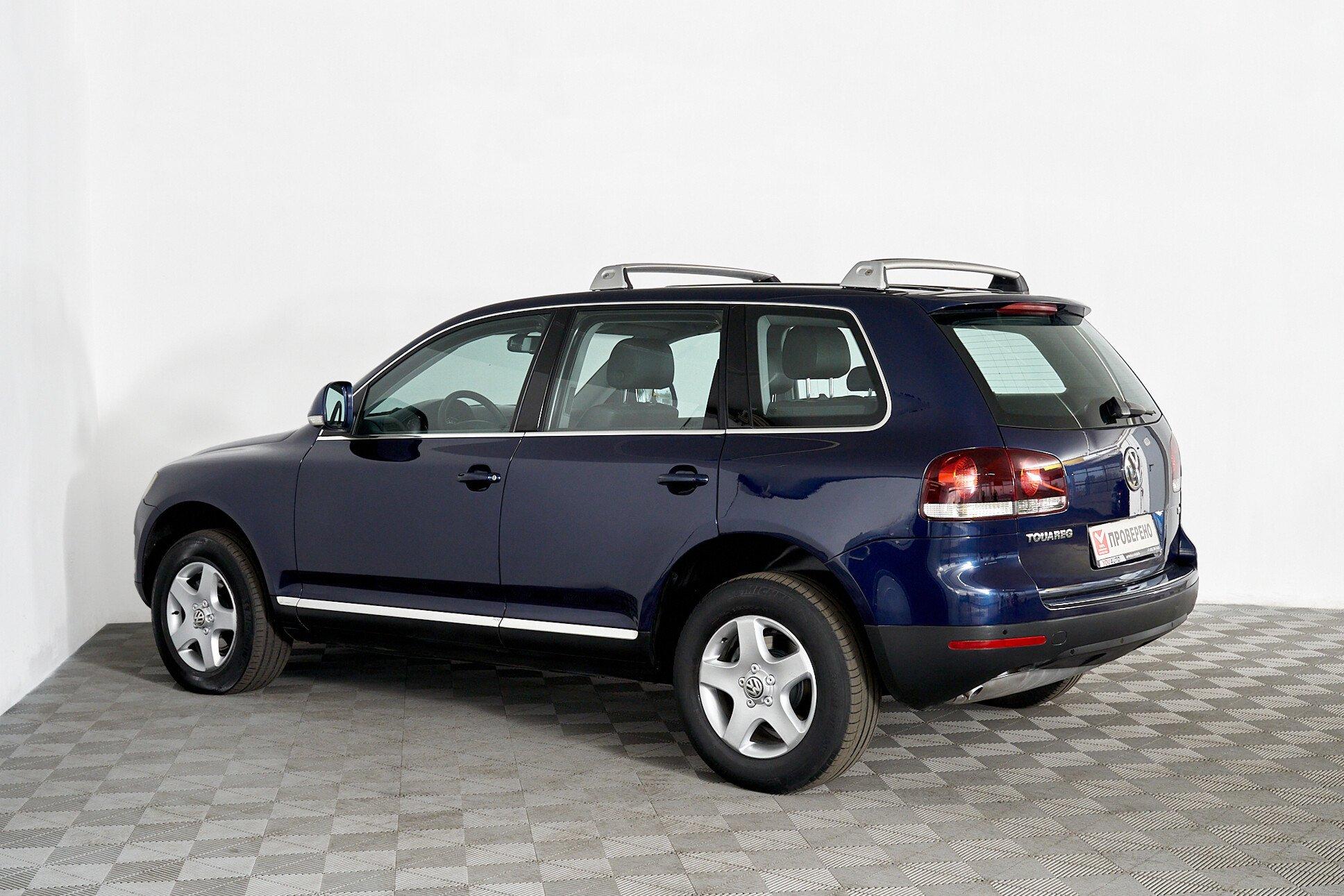 Volkswagen Touareg 2009, серый