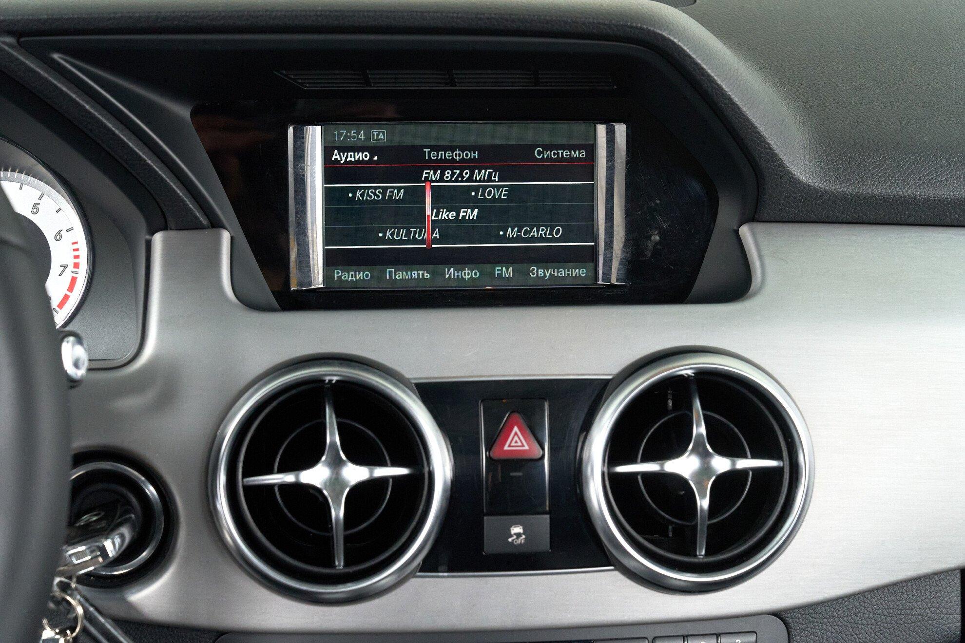 Mercedes-Benz GLK-Класс 2014, коричневый