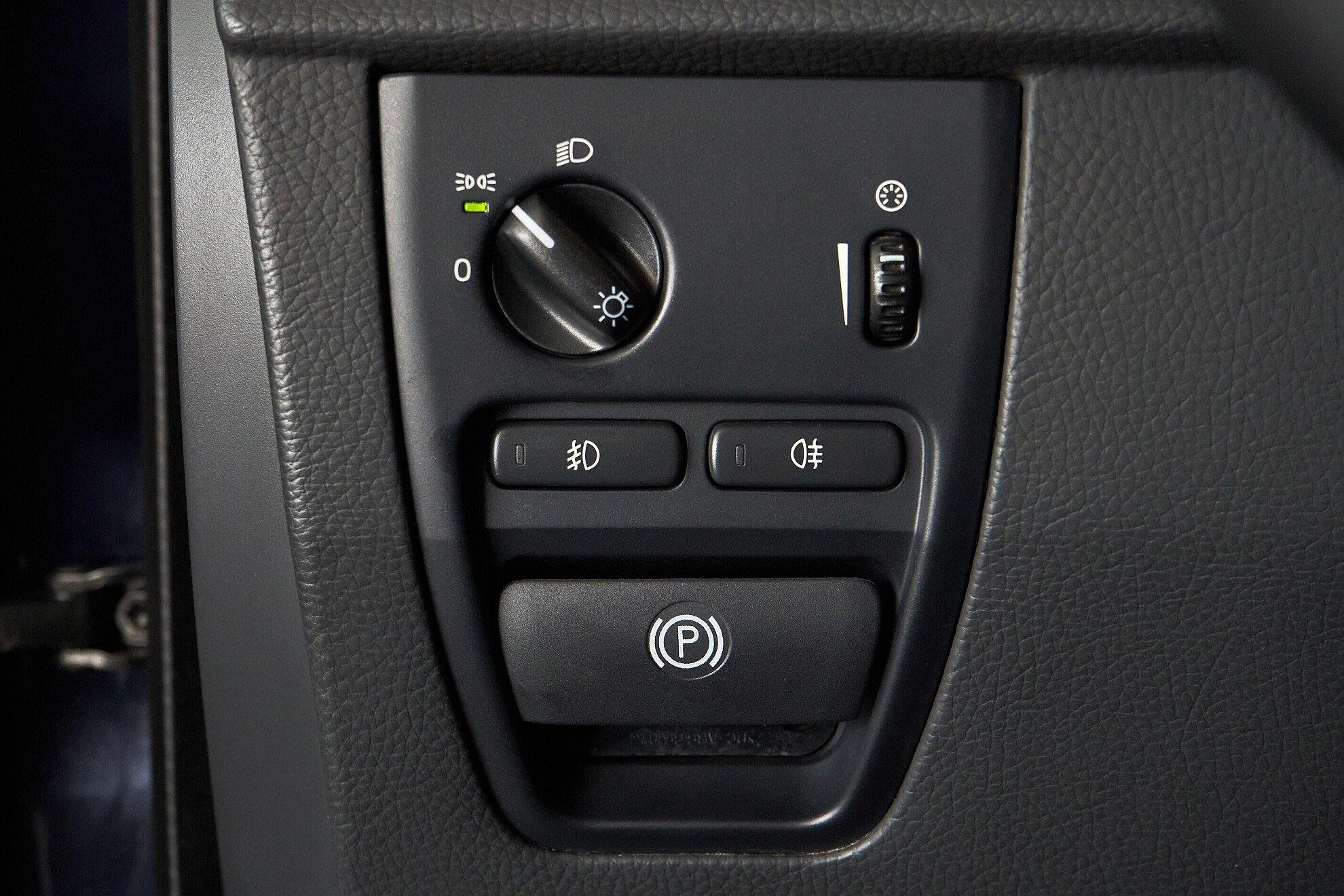 Volvo XC90 2010, синий