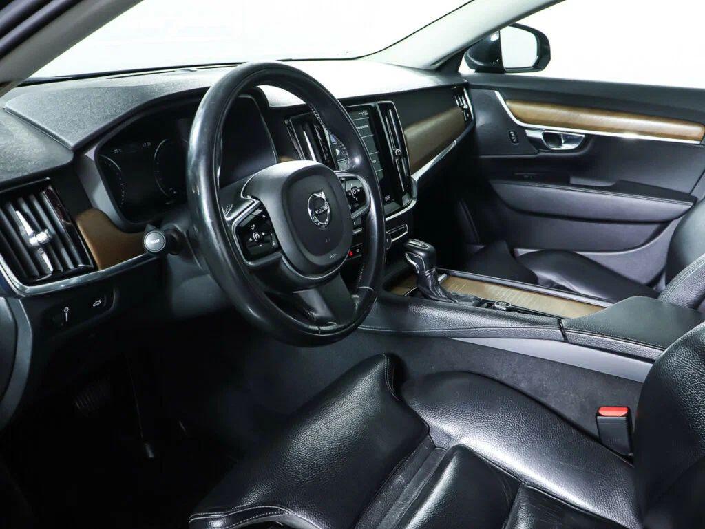 Volvo S90 2018, черный