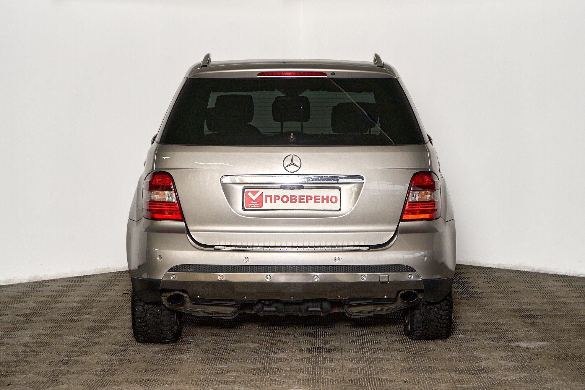 Mercedes-Benz M-Класс 2007, серебряный