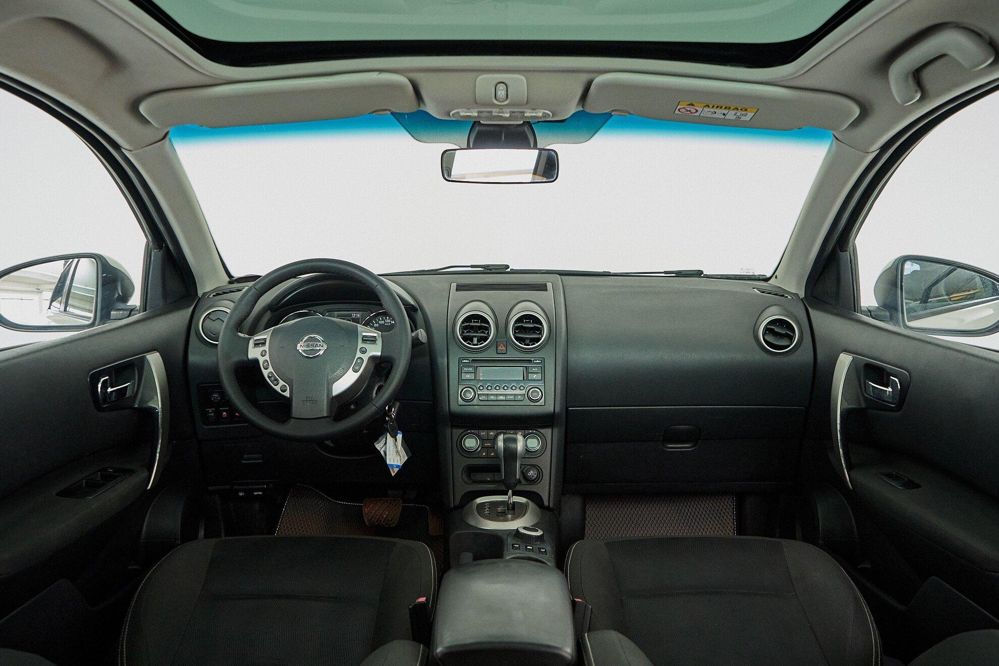Nissan Qashqai+2 2013, белый