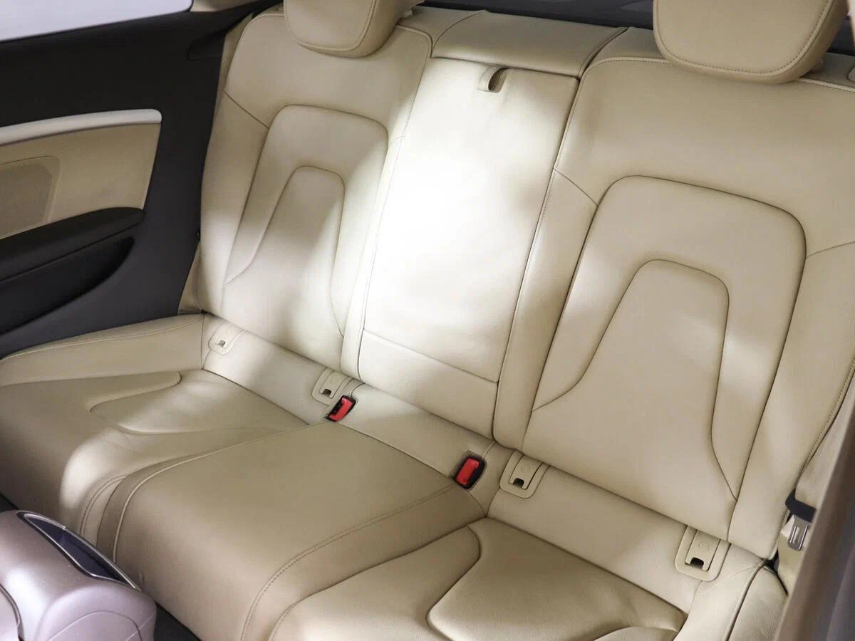 Audi A5 2015, синий