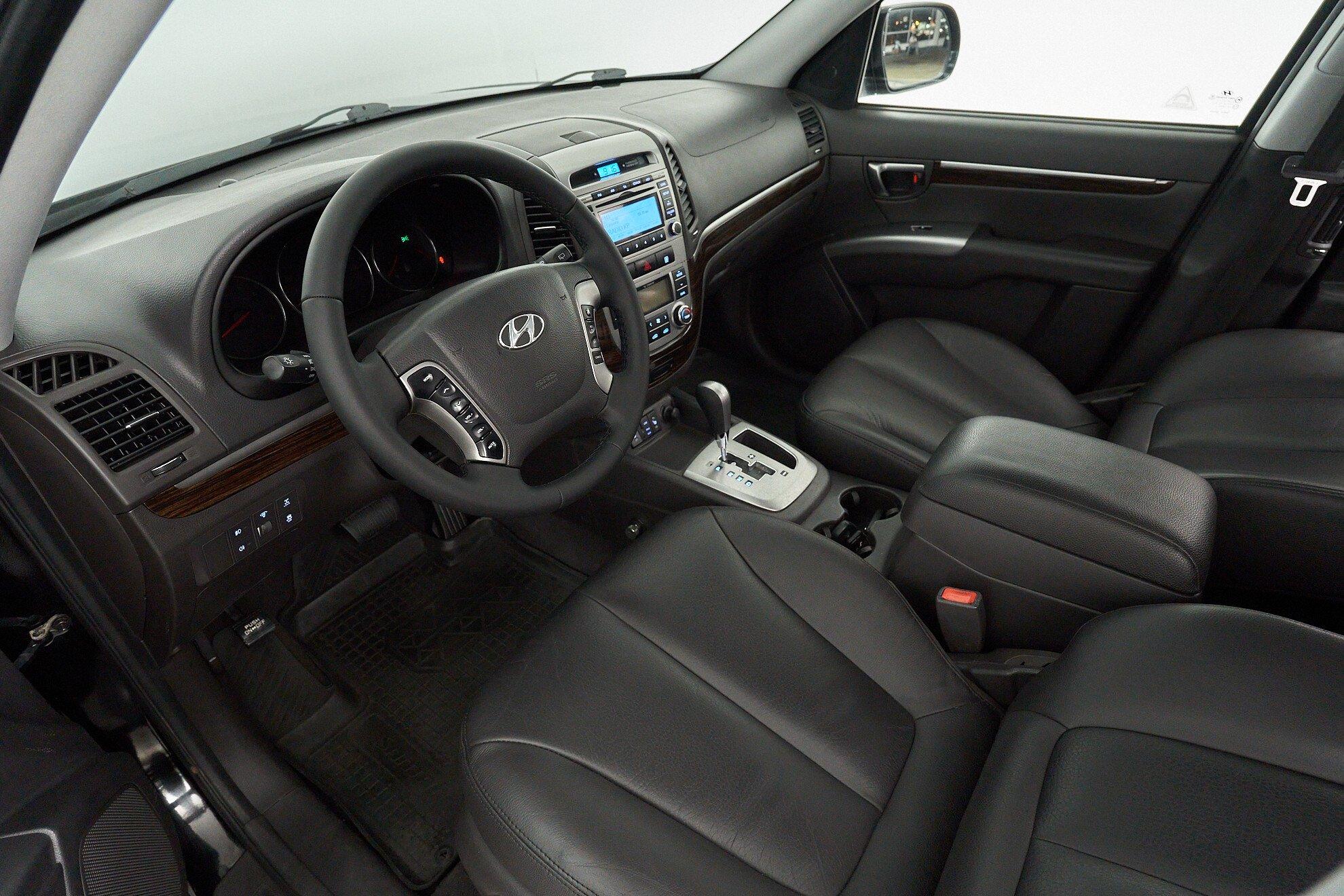 Hyundai Santa Fe 2010, черный