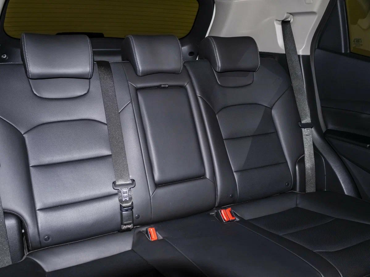 SsangYong Korando 2021, белый