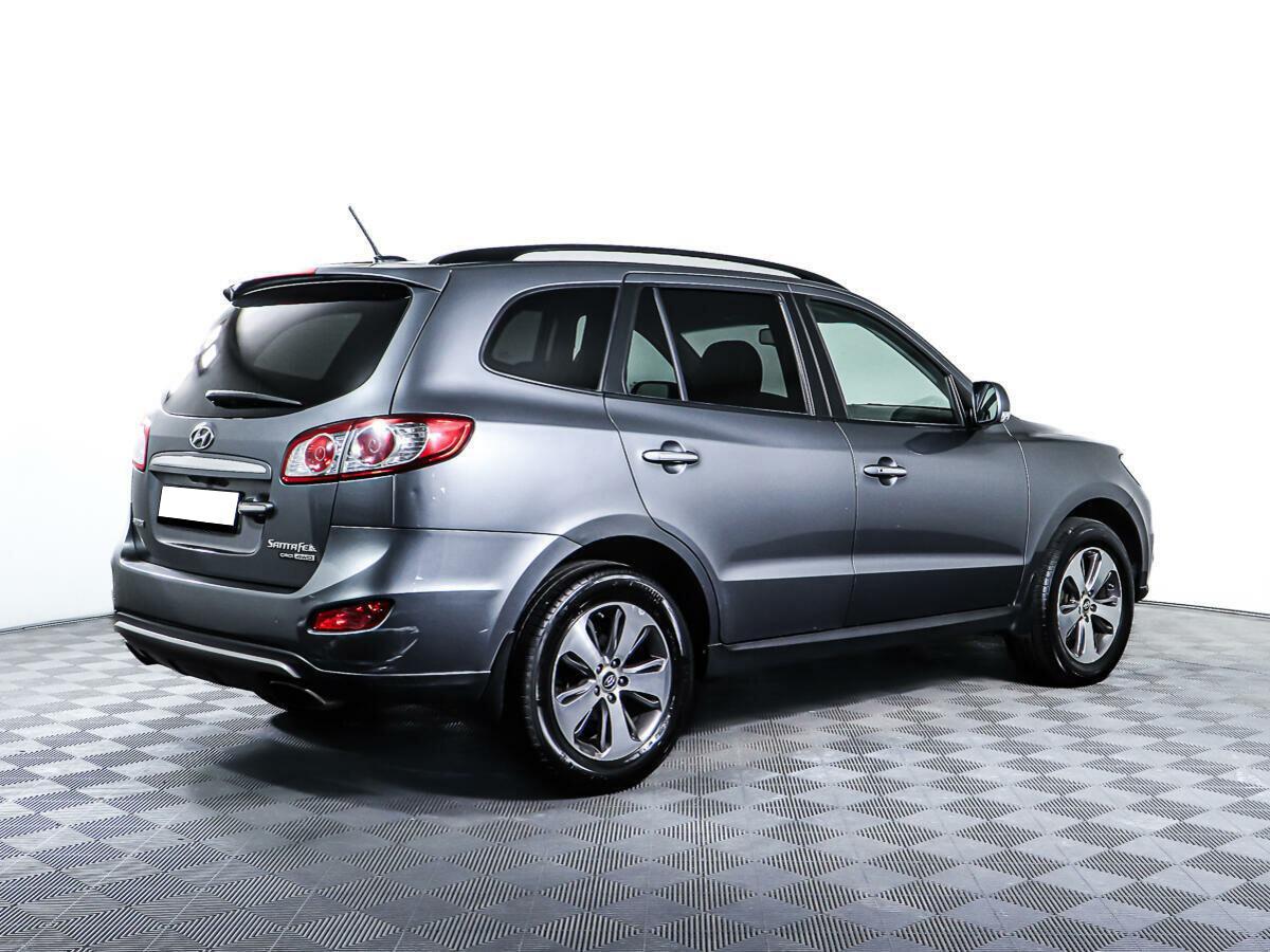 Hyundai Santa Fe 2012, серый