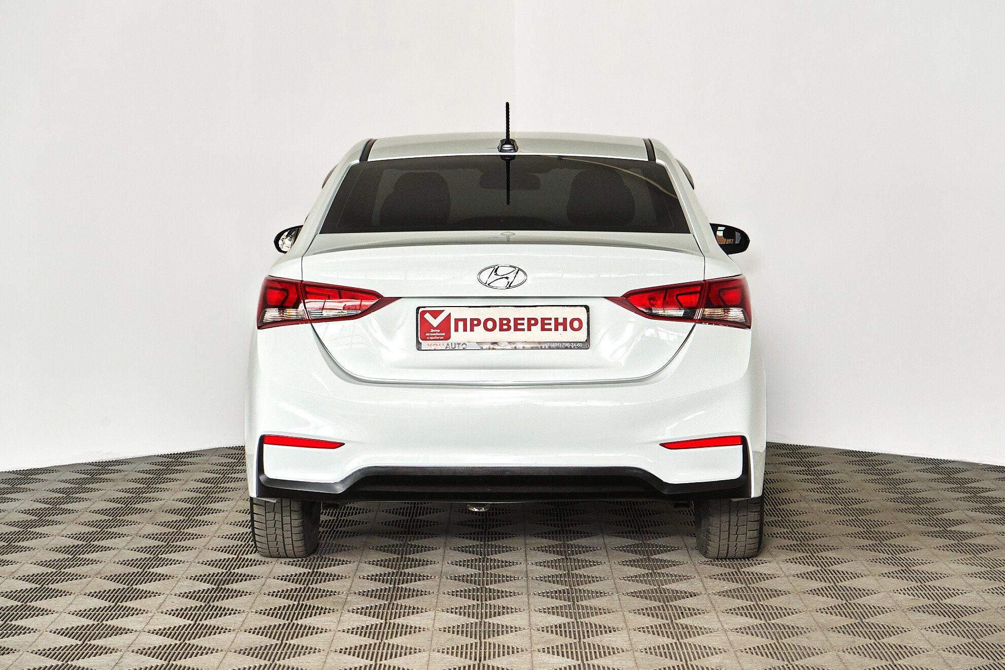 Hyundai Solaris 2019, белый