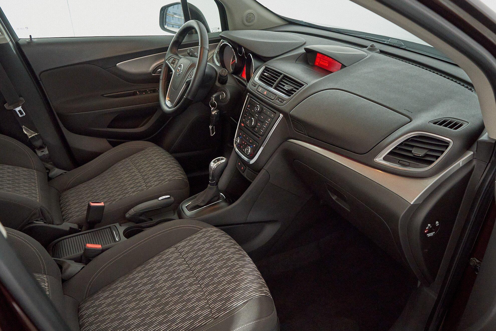 Opel Mokka 2012, коричневый