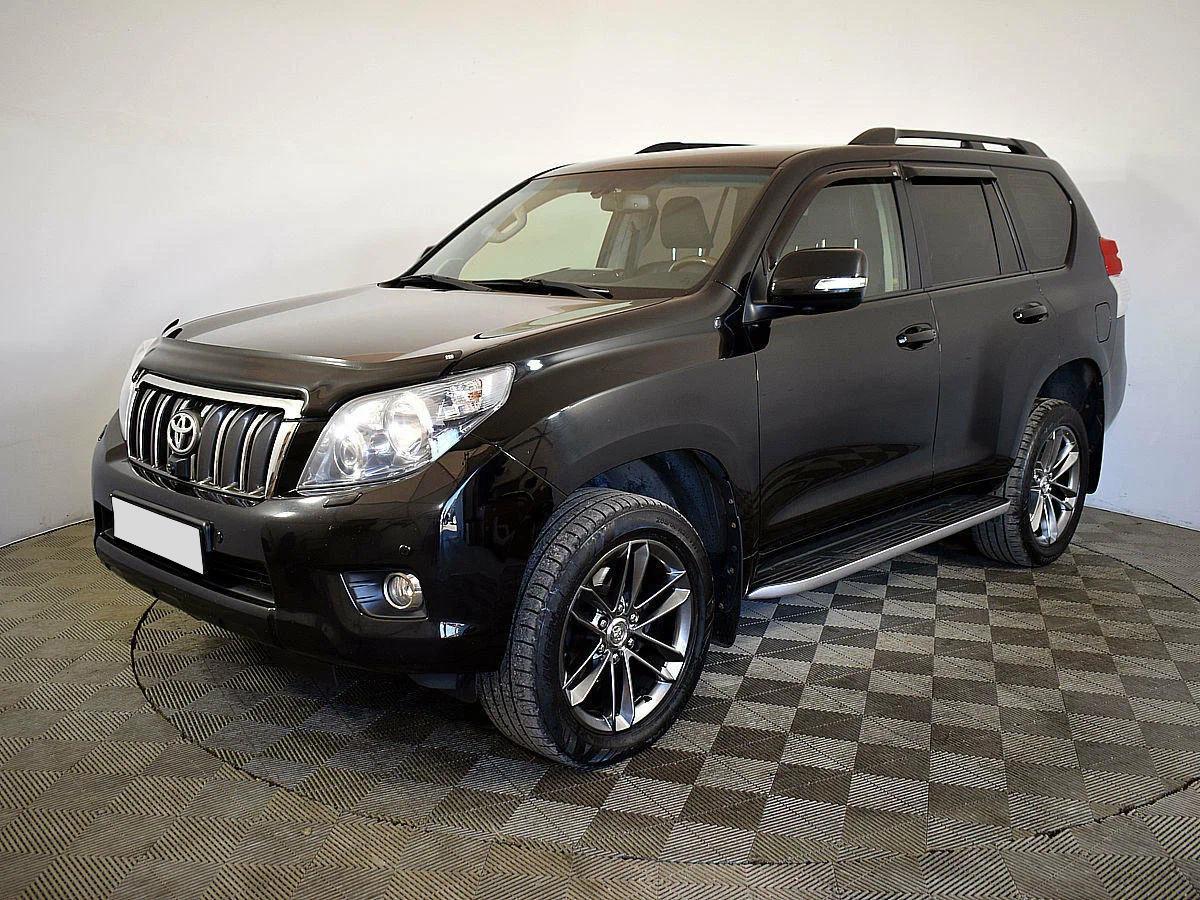 Toyota Land Cruiser Prado 2010, черный
