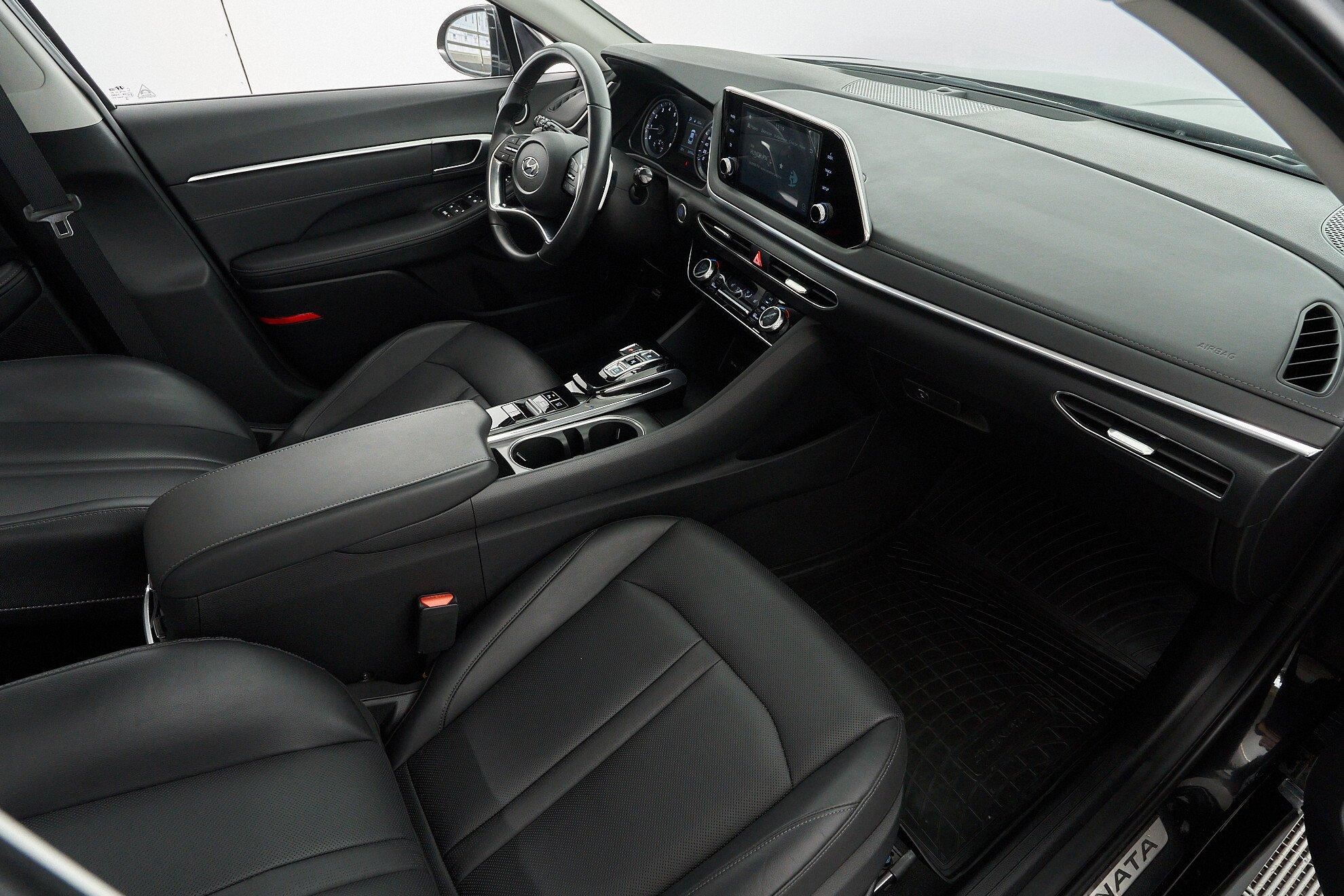 Hyundai Sonata 2019, черный