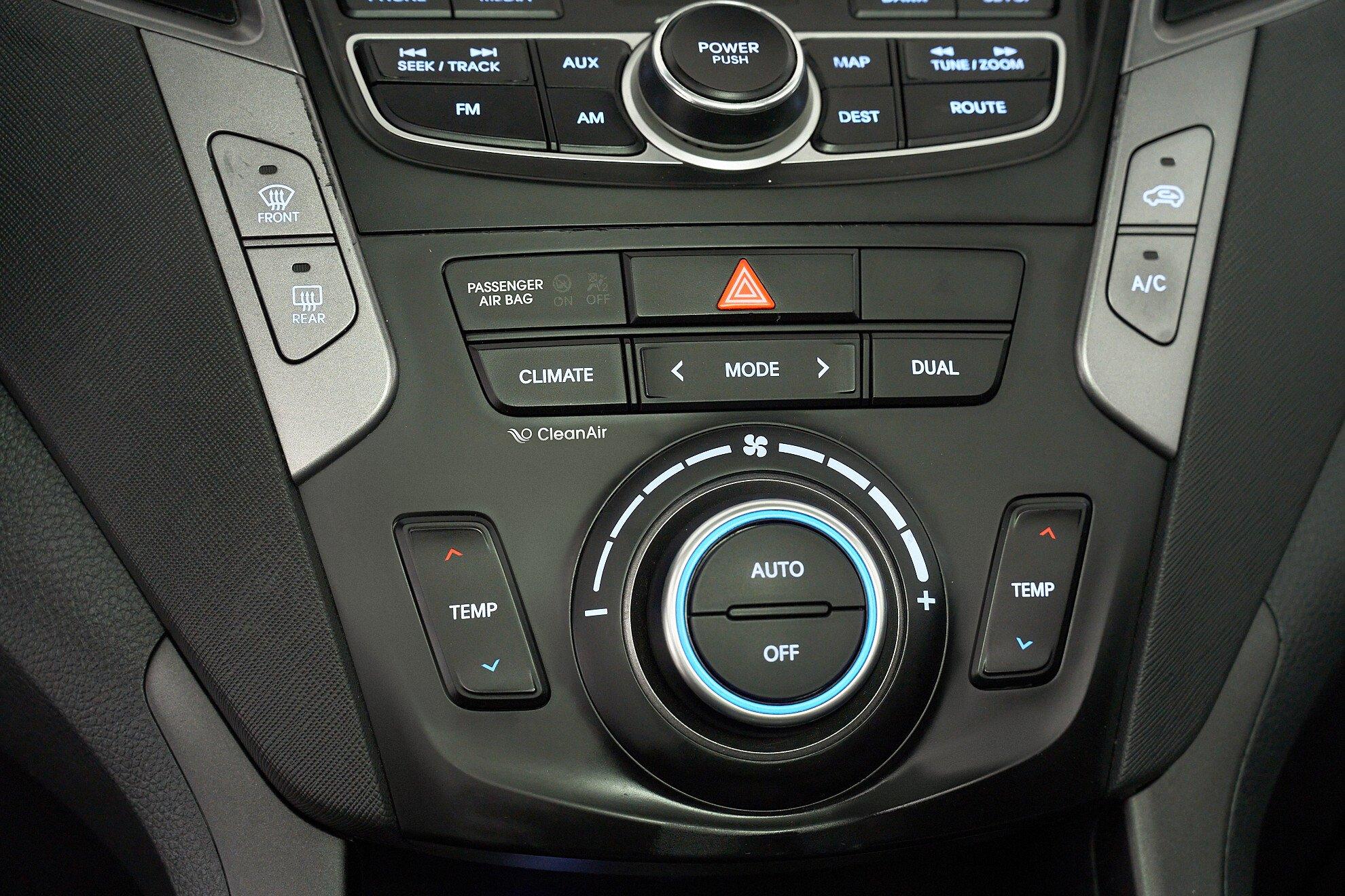 Hyundai Santa Fe 2014, серый