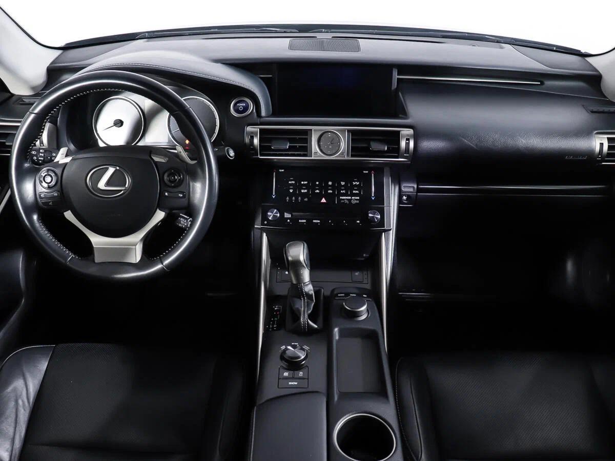 Lexus IS 2015, черный