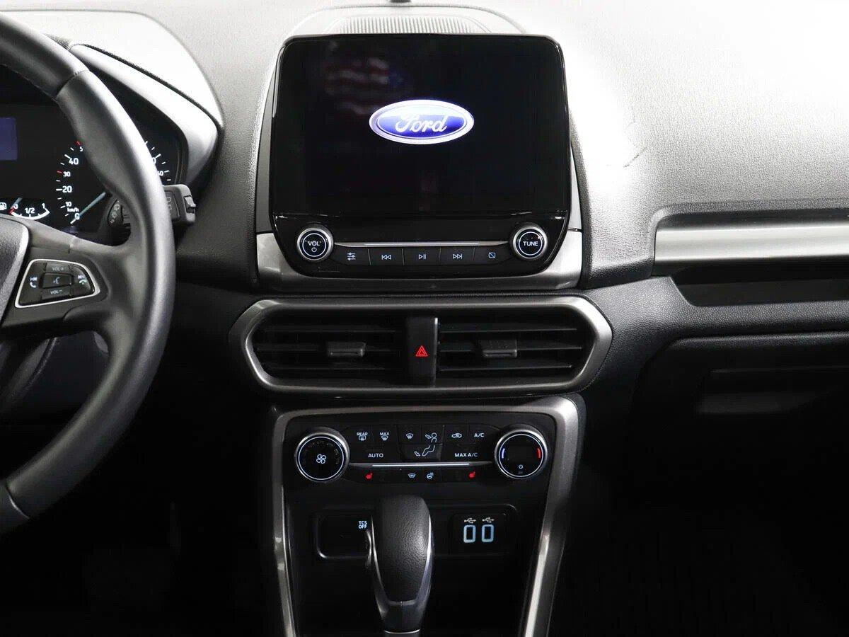 Ford EcoSport 2018, серый