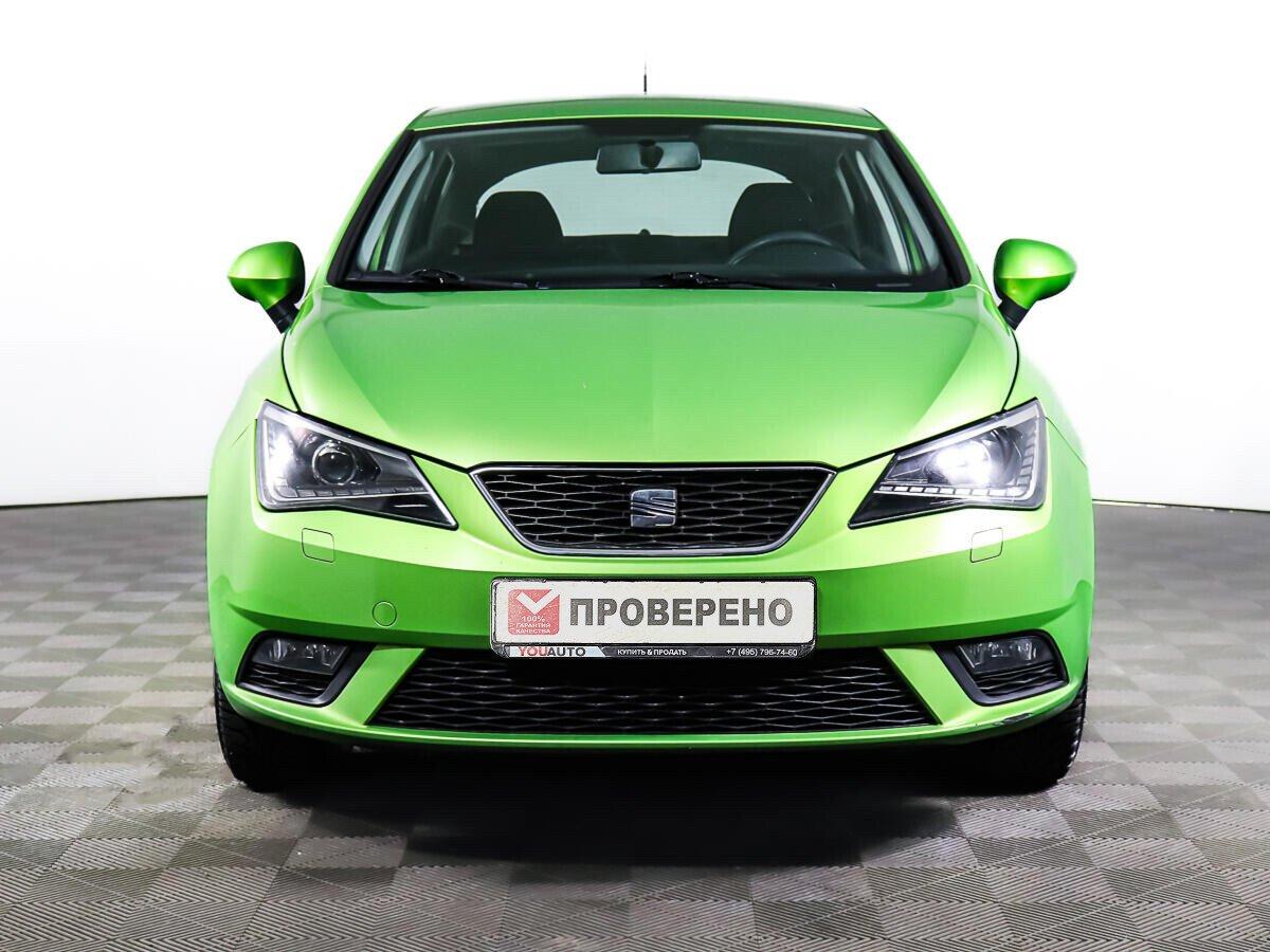 Seat Ibiza 2015, зеленый