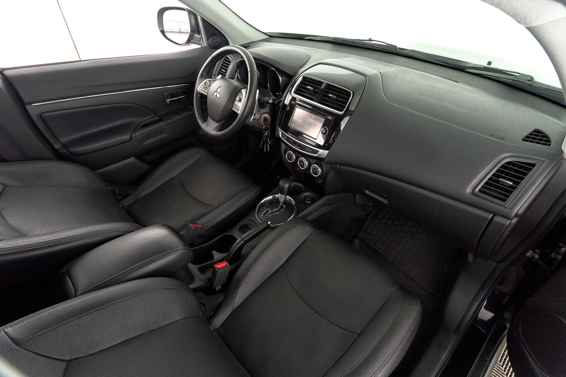 Mitsubishi ASX 2014, черный