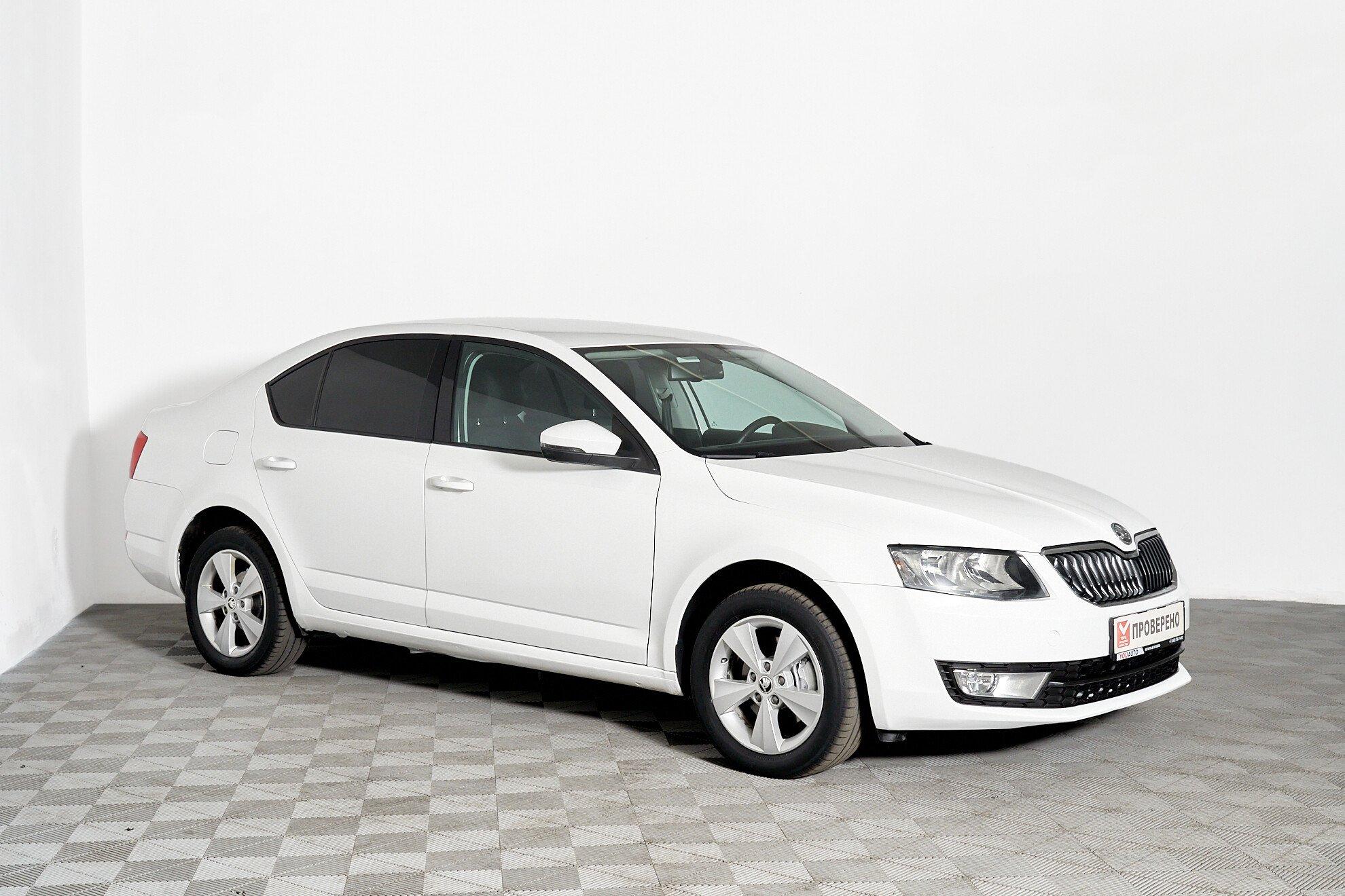 Skoda Octavia 2014, белый