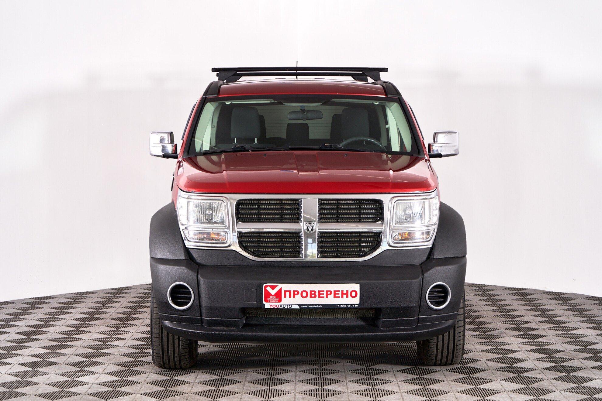 Dodge Nitro 2007, красный