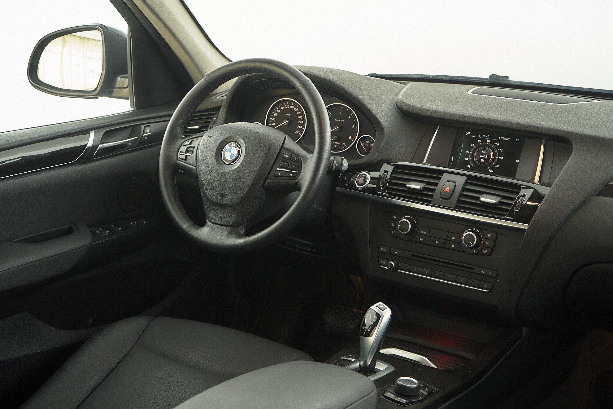 BMW X3 2016, черный