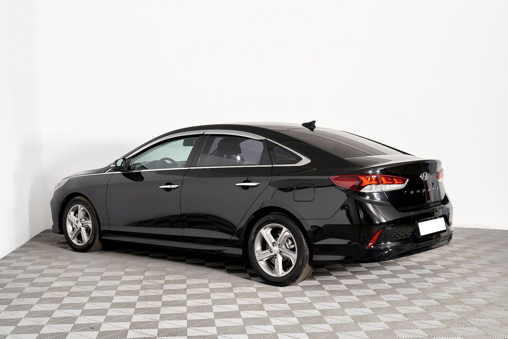 Hyundai Sonata 2019, черный