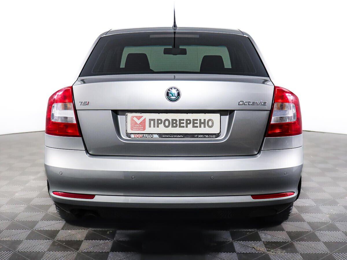 Skoda Octavia 2013, серый