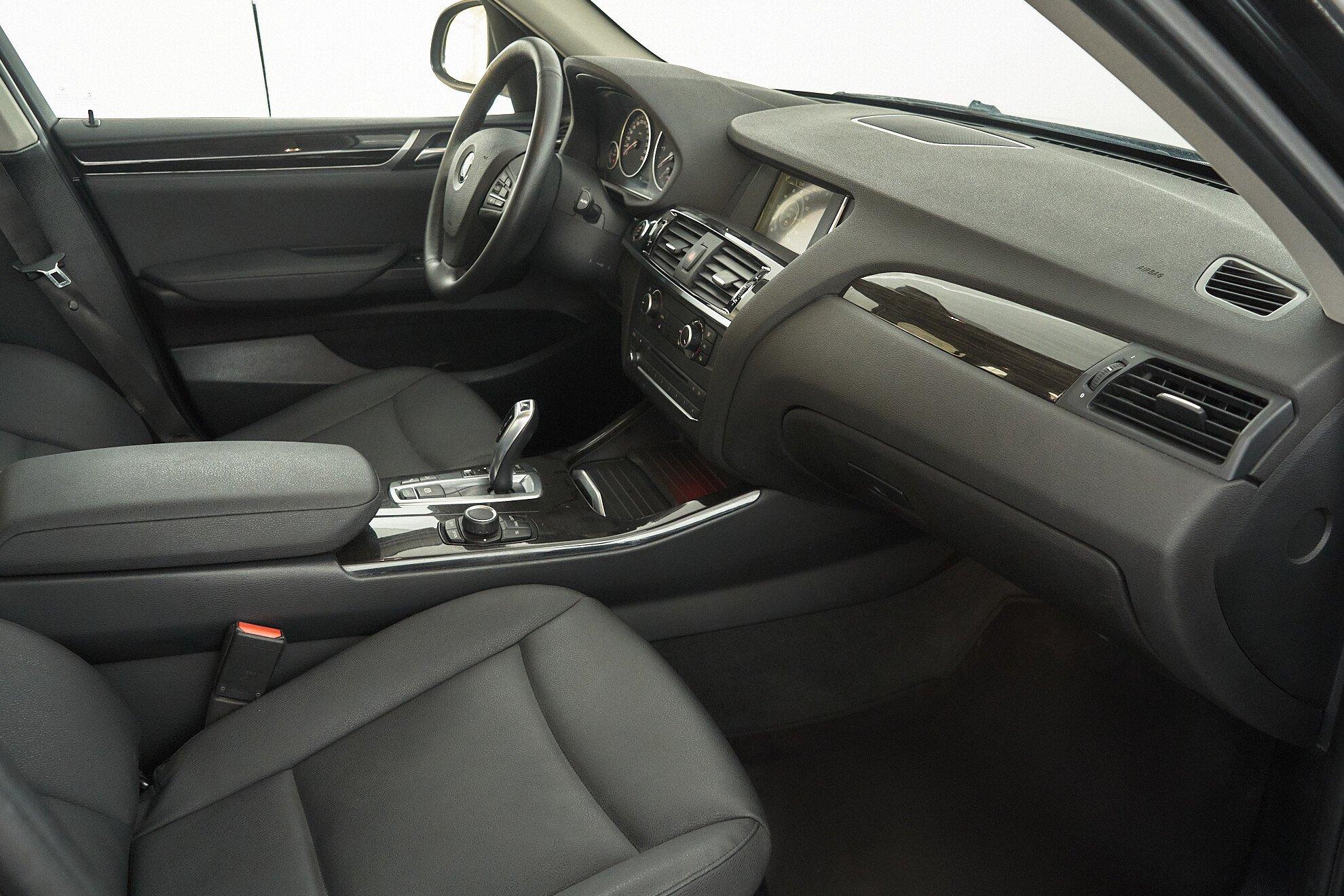 BMW X3 2016, черный