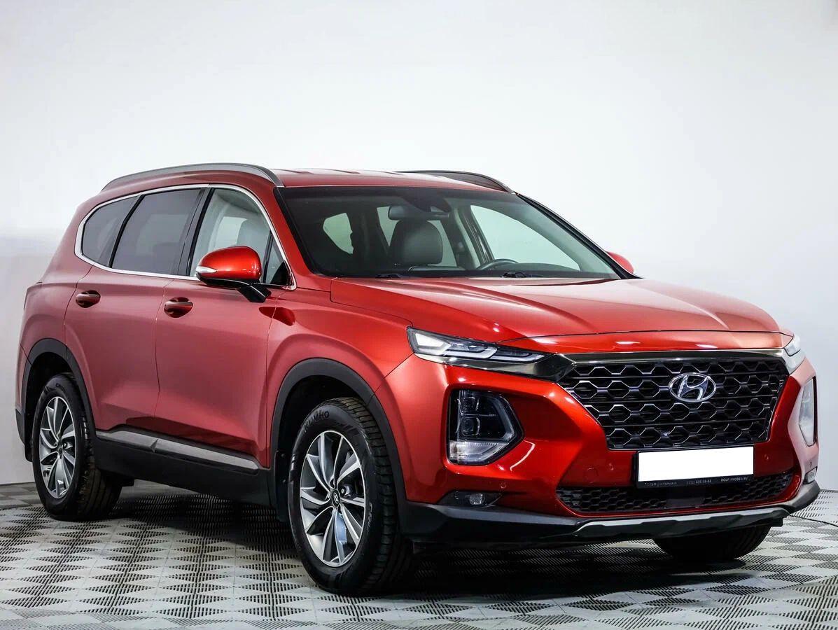 Hyundai Santa Fe 2019, красный