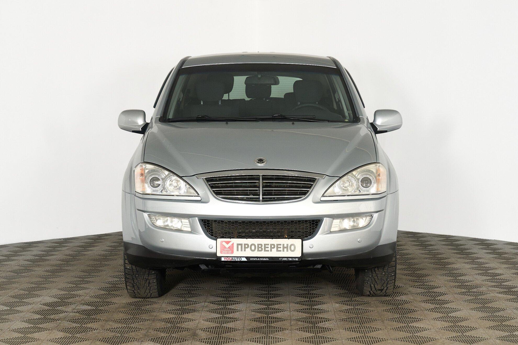 SsangYong Kyron 2014, серебряный