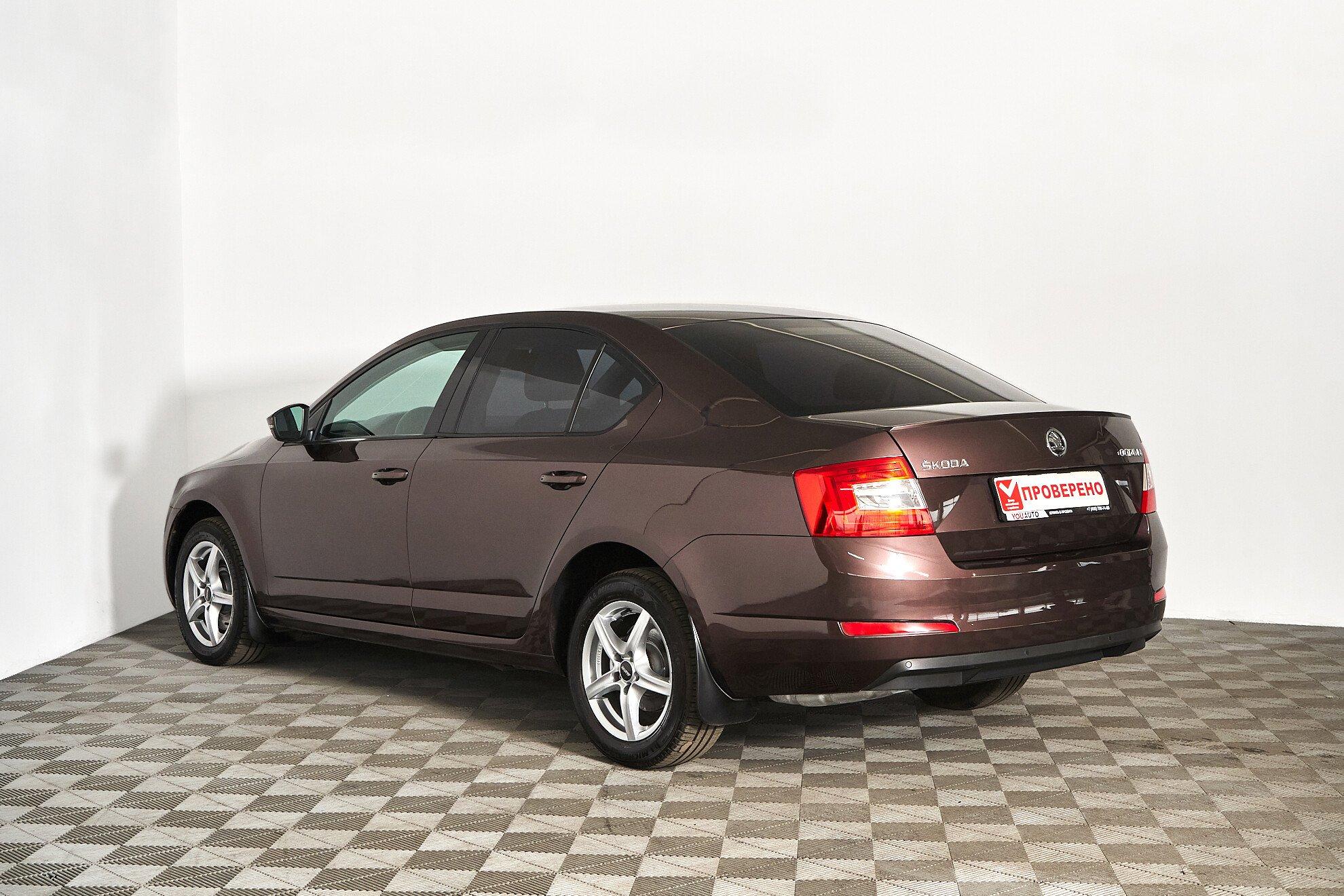 Skoda Octavia 2016, коричневый