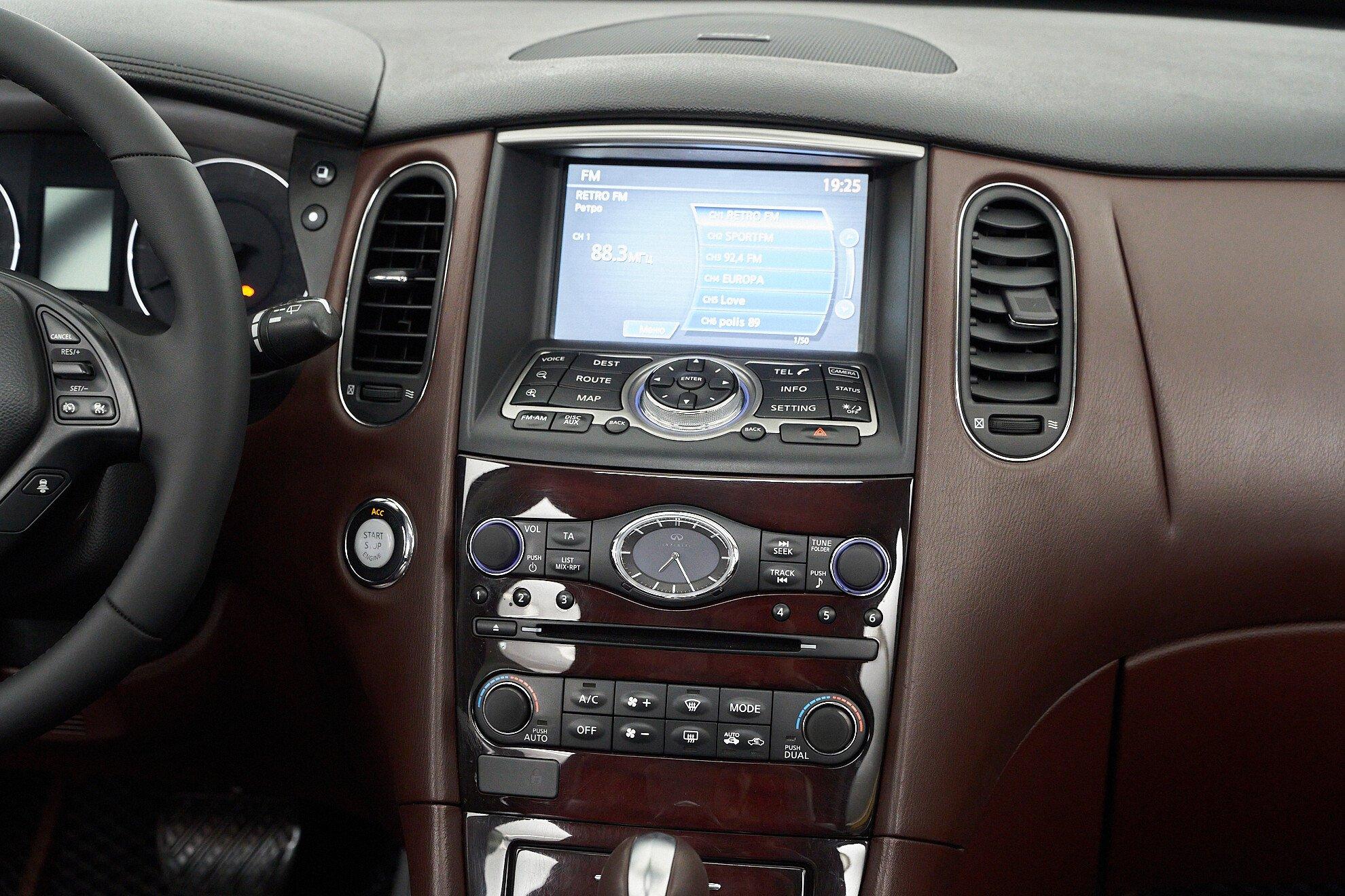 Infiniti EX 2012, пурпурный