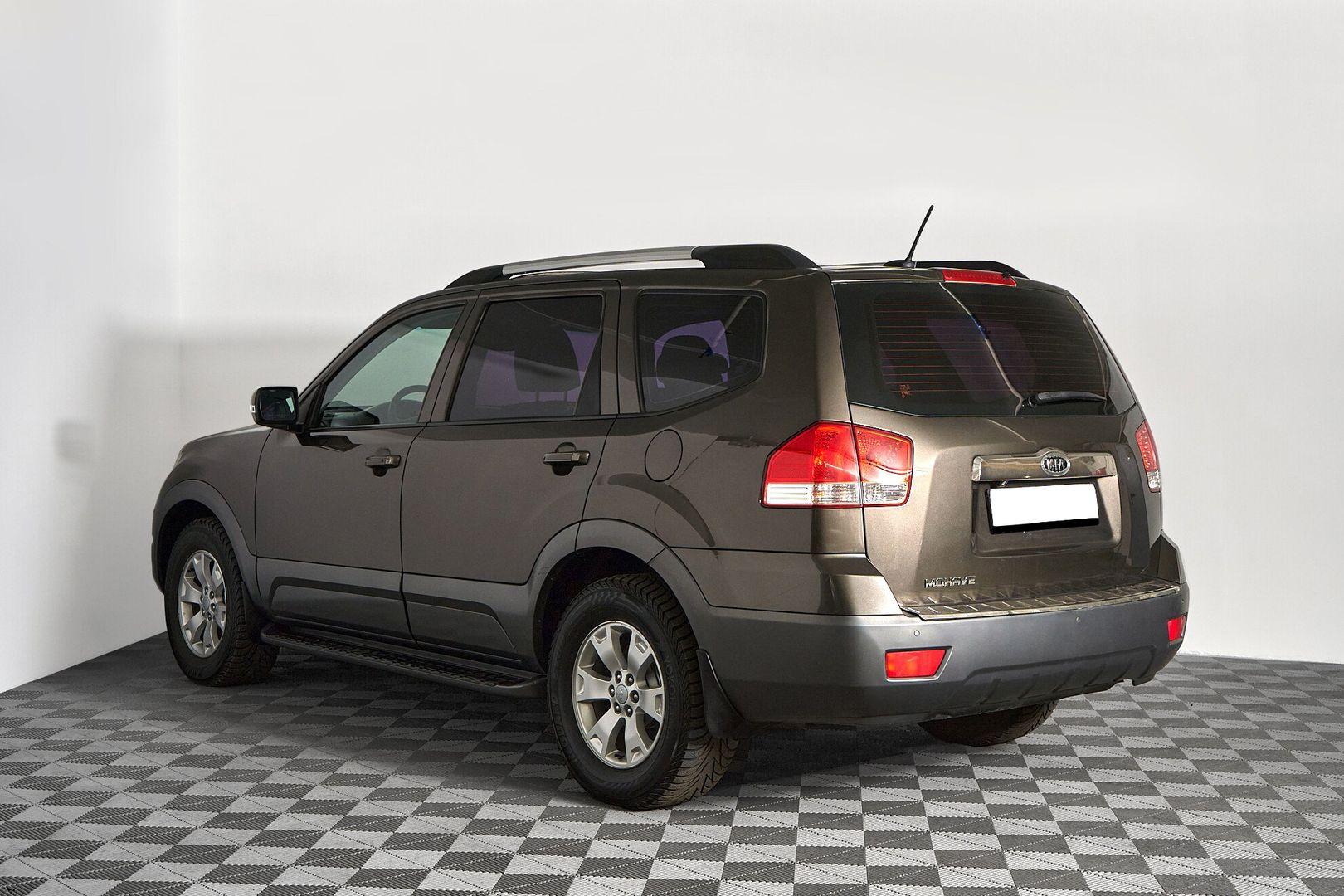 Kia Mohave 2010, бежевый