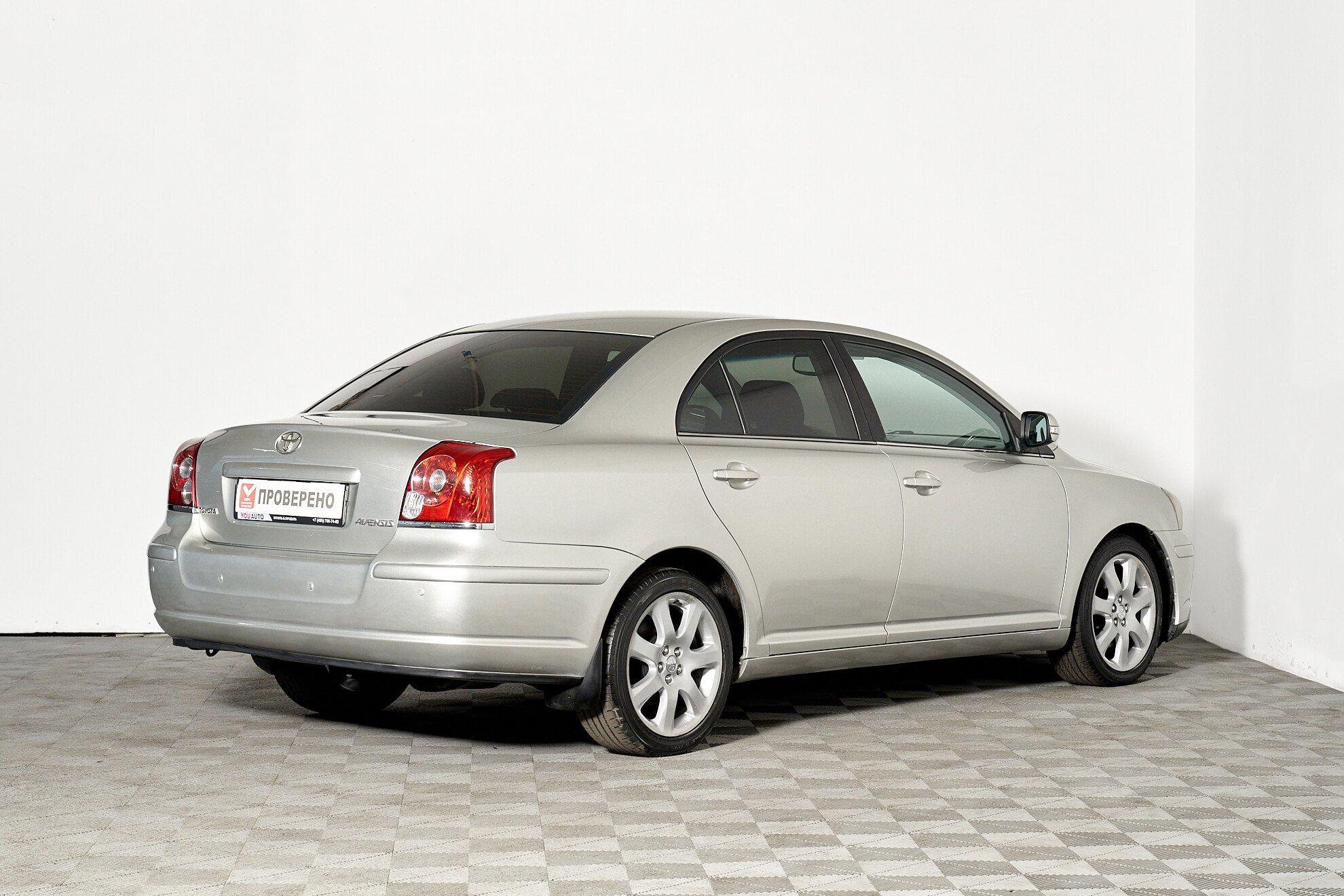 Toyota Avensis 2008, серебряный