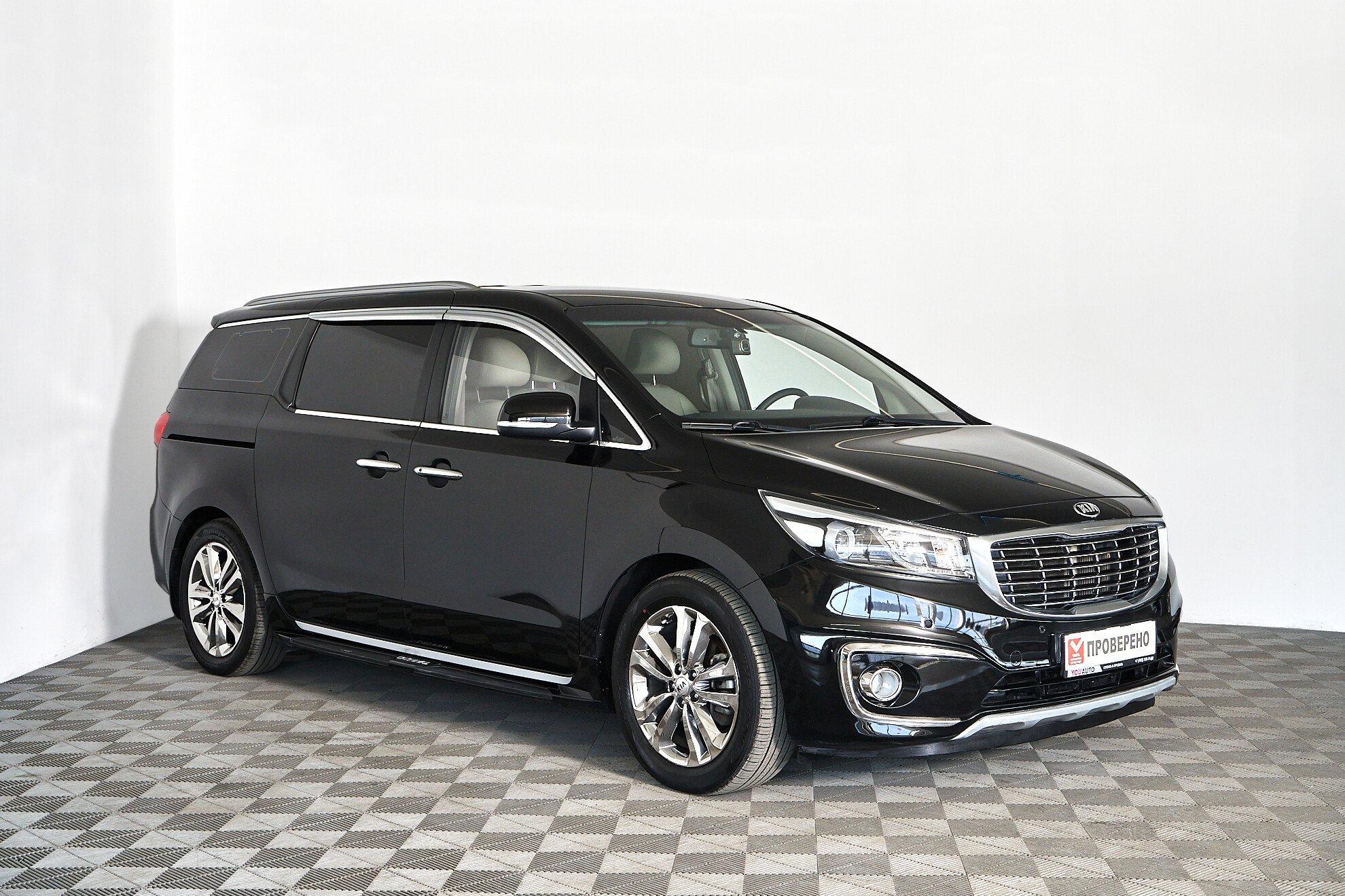 Kia Carnival 2016, черный