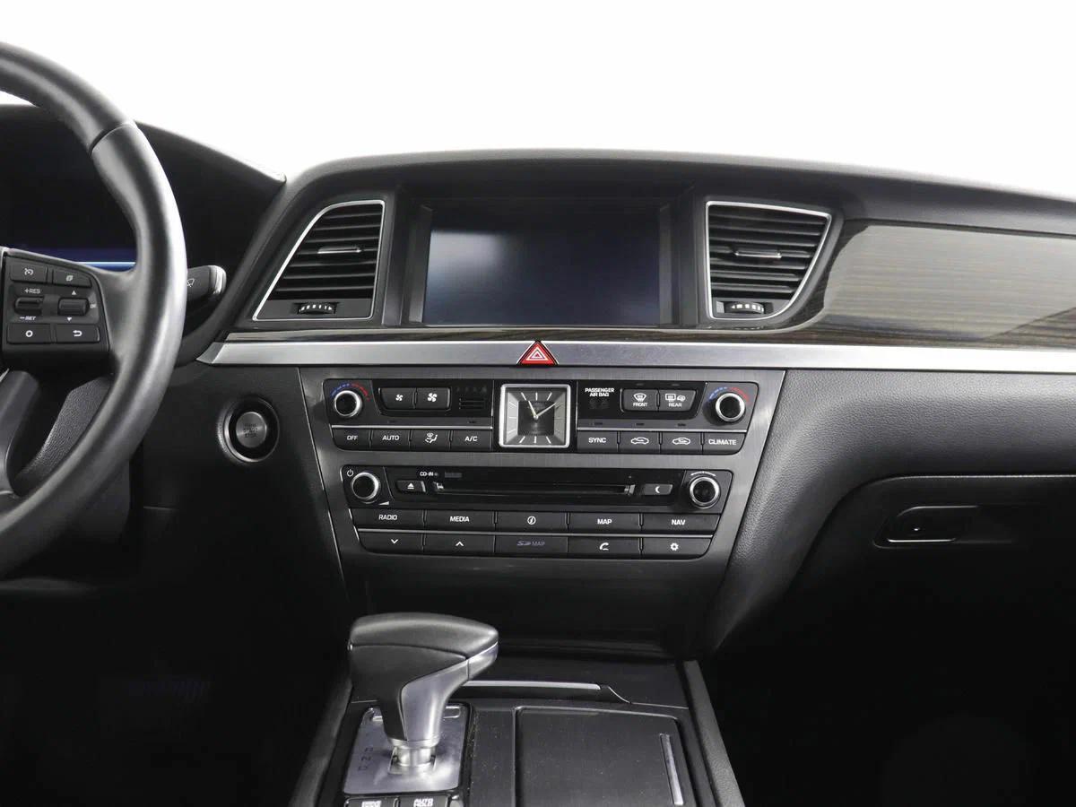 Genesis G80 2020, черный