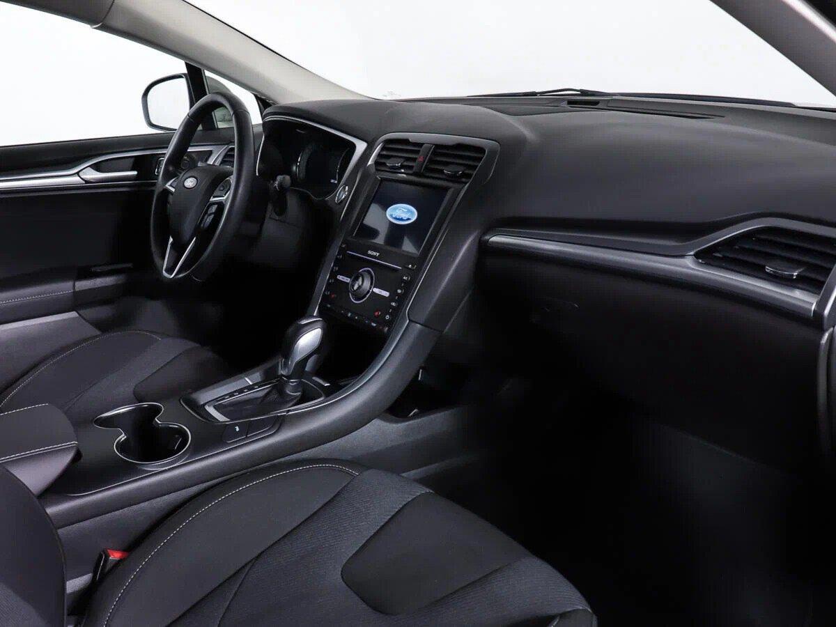 Ford Mondeo 2019, бежевый