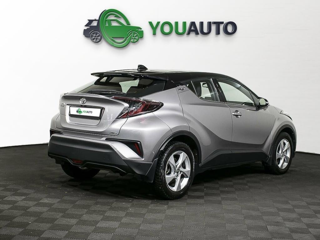 Toyota C-HR 2019, серебряный