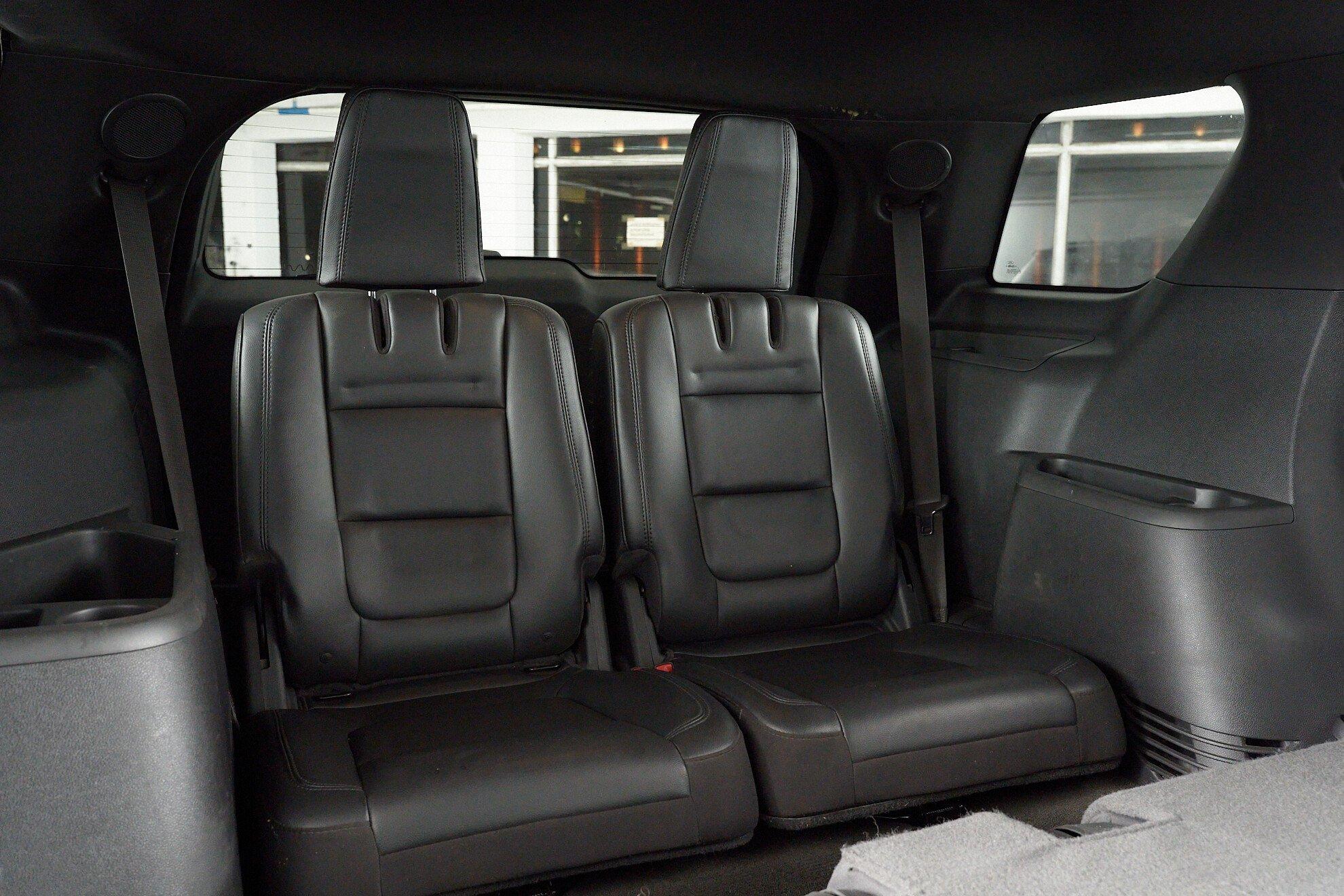Ford Explorer 2014, серый
