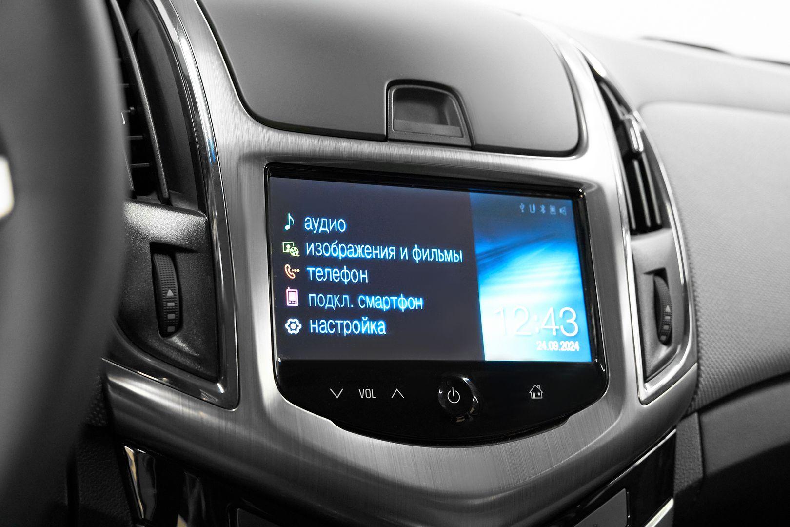 Chevrolet Cruze 2014, белый