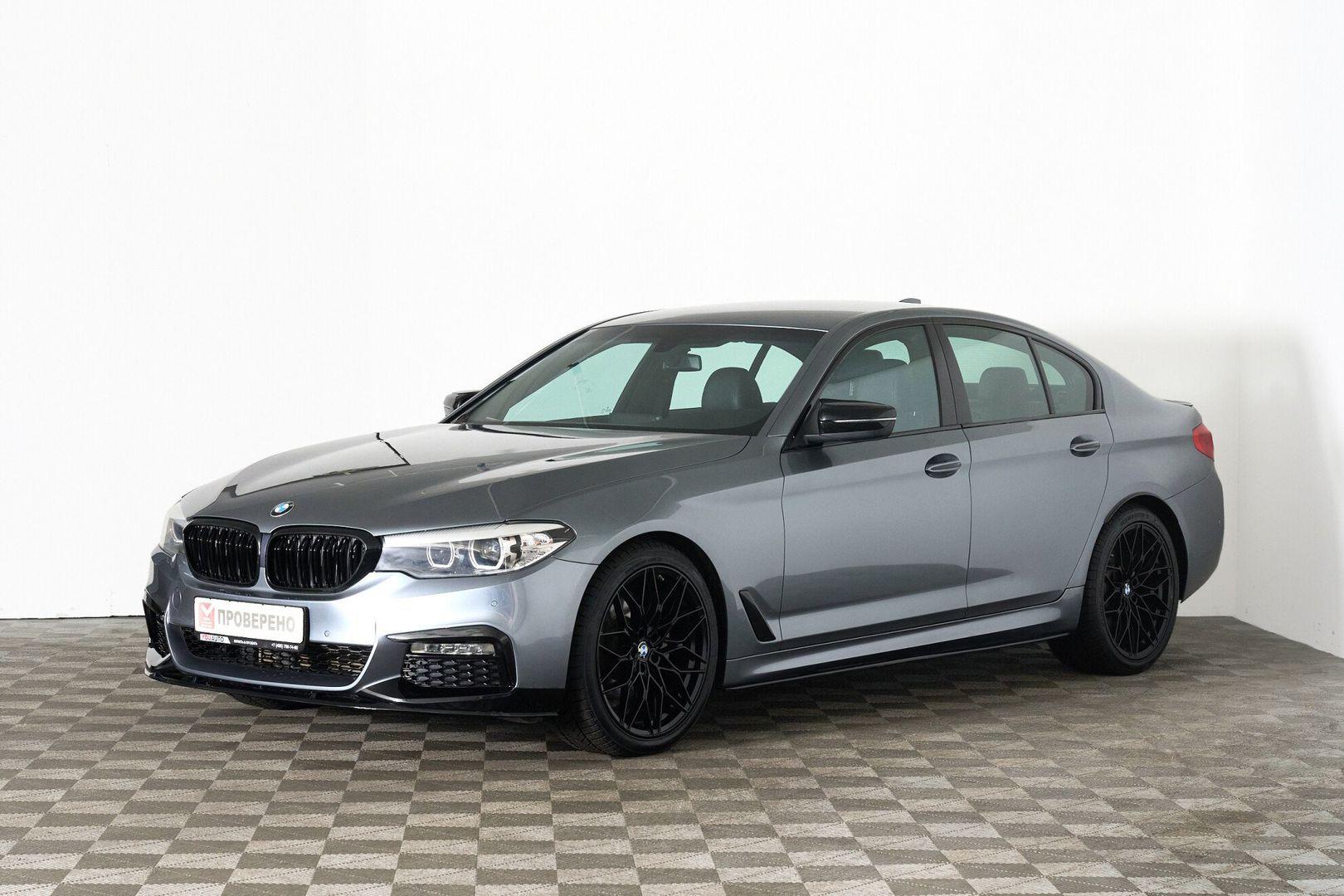 BMW 5 серии 2020, серый
