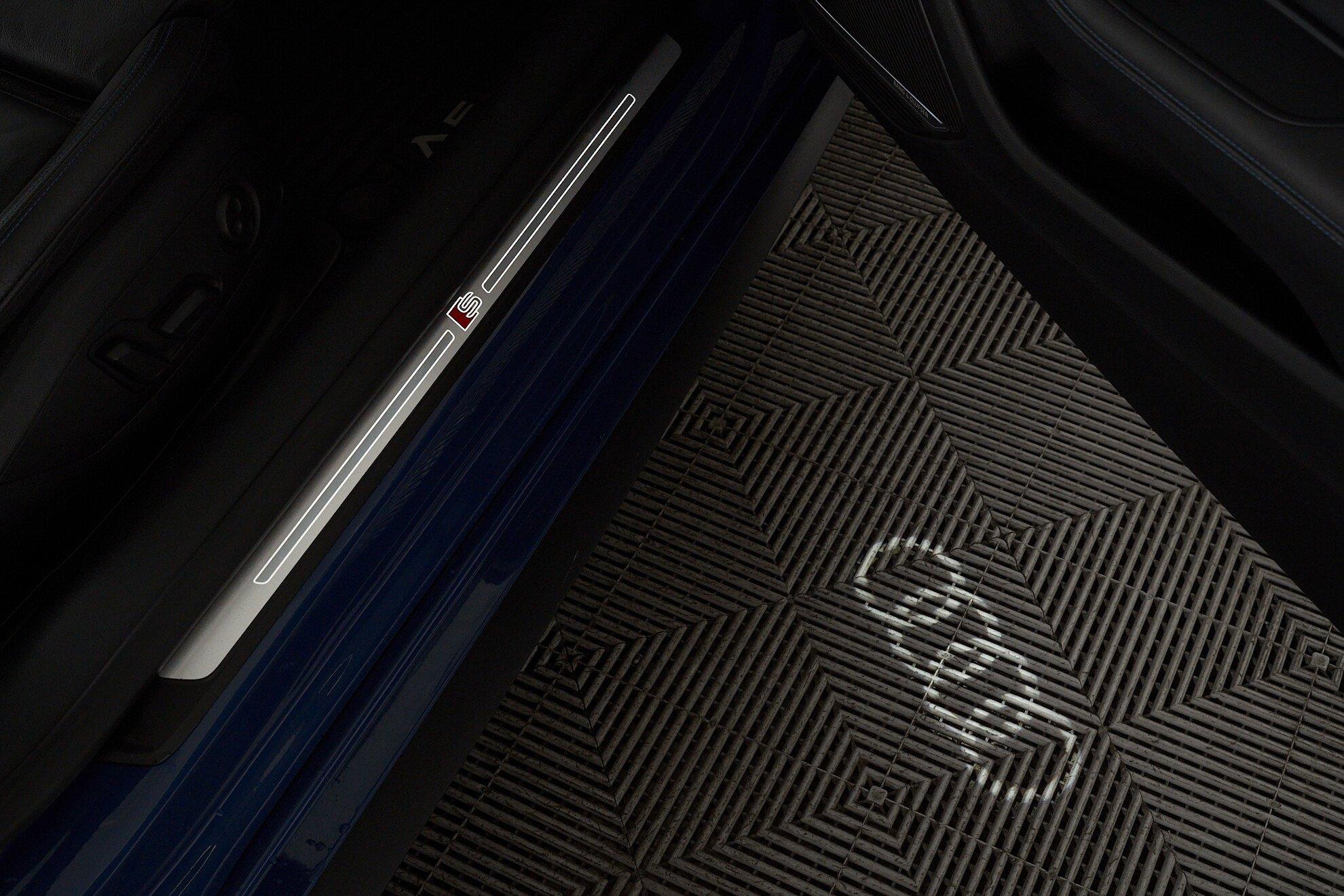 Audi A5 2019, синий