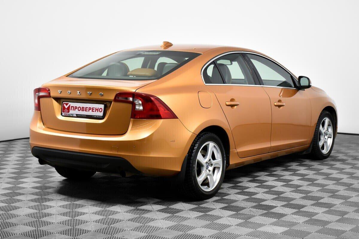 Volvo S60 2012, коричневый