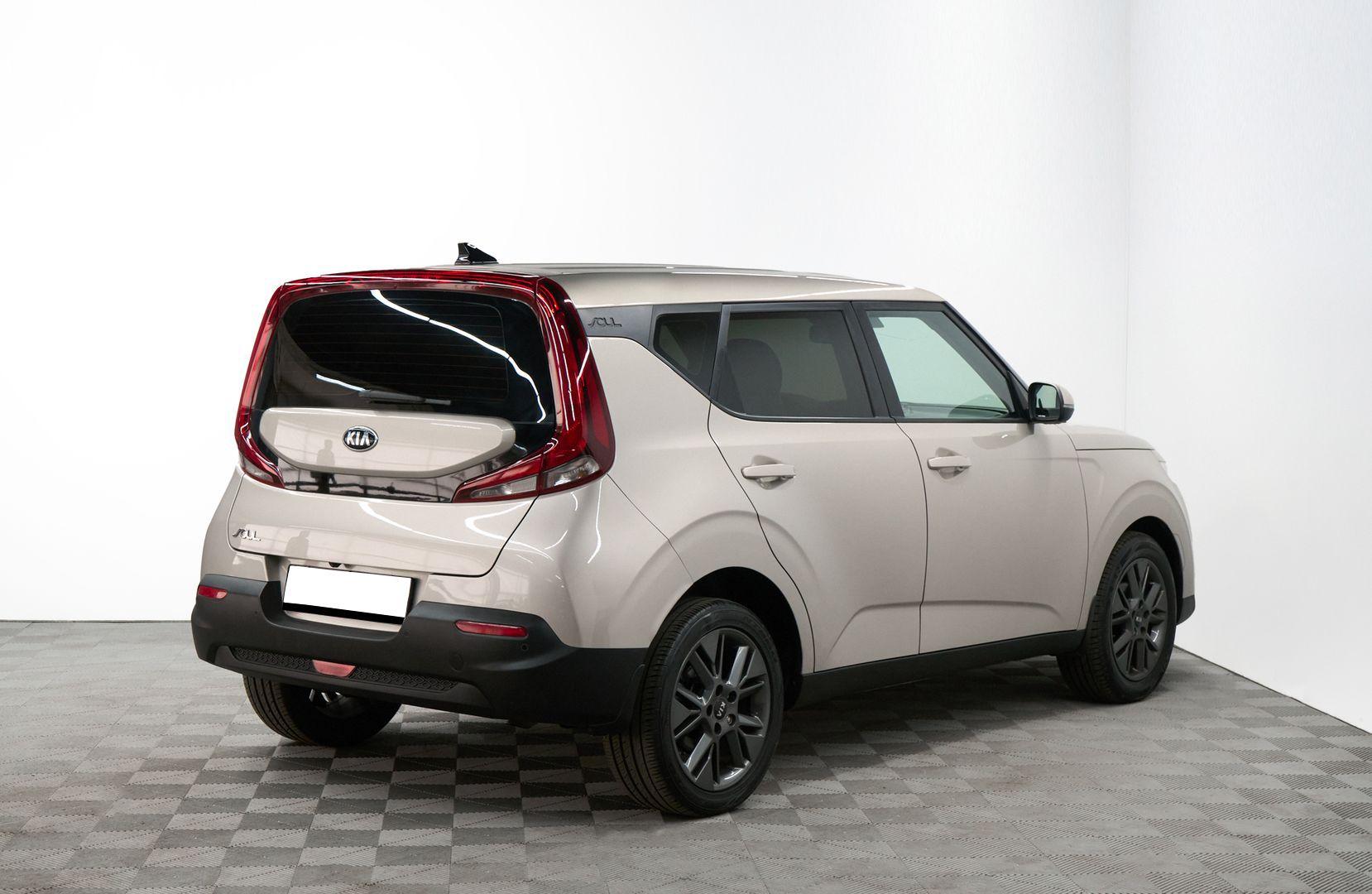 Kia Soul 2019, бежевый