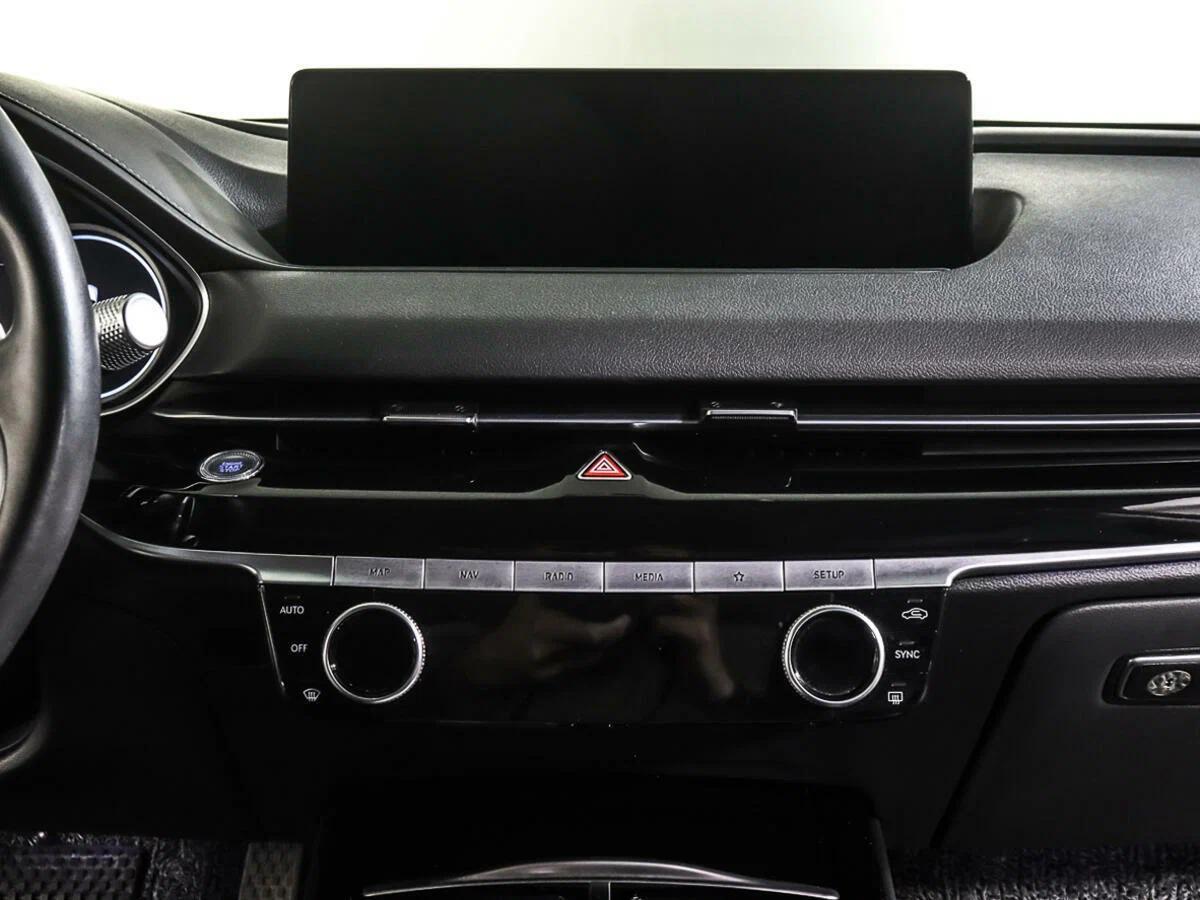 Genesis G80 2022, серый
