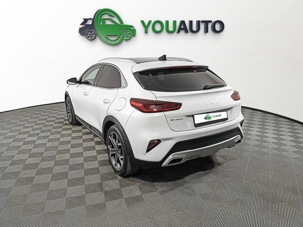 Kia XCeed 2021, белый