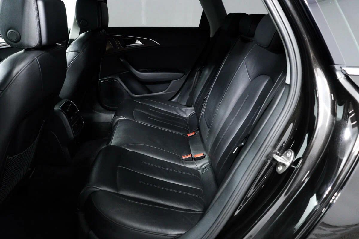 Audi A6 2017, черный