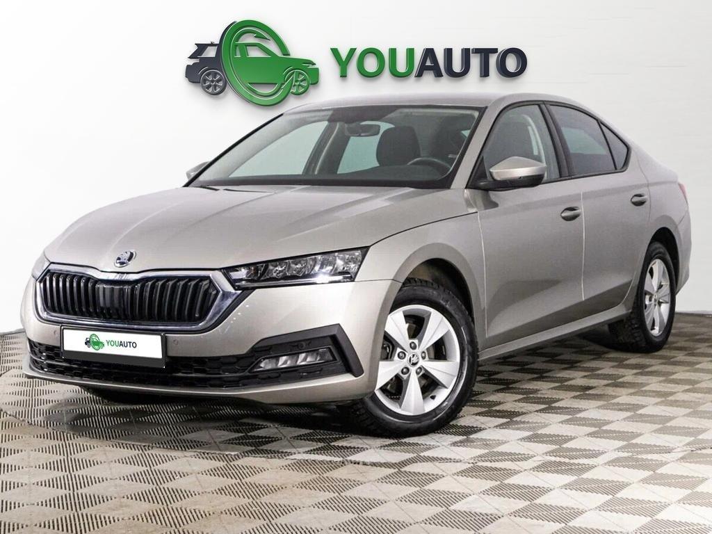 Skoda Octavia 2021, коричневый