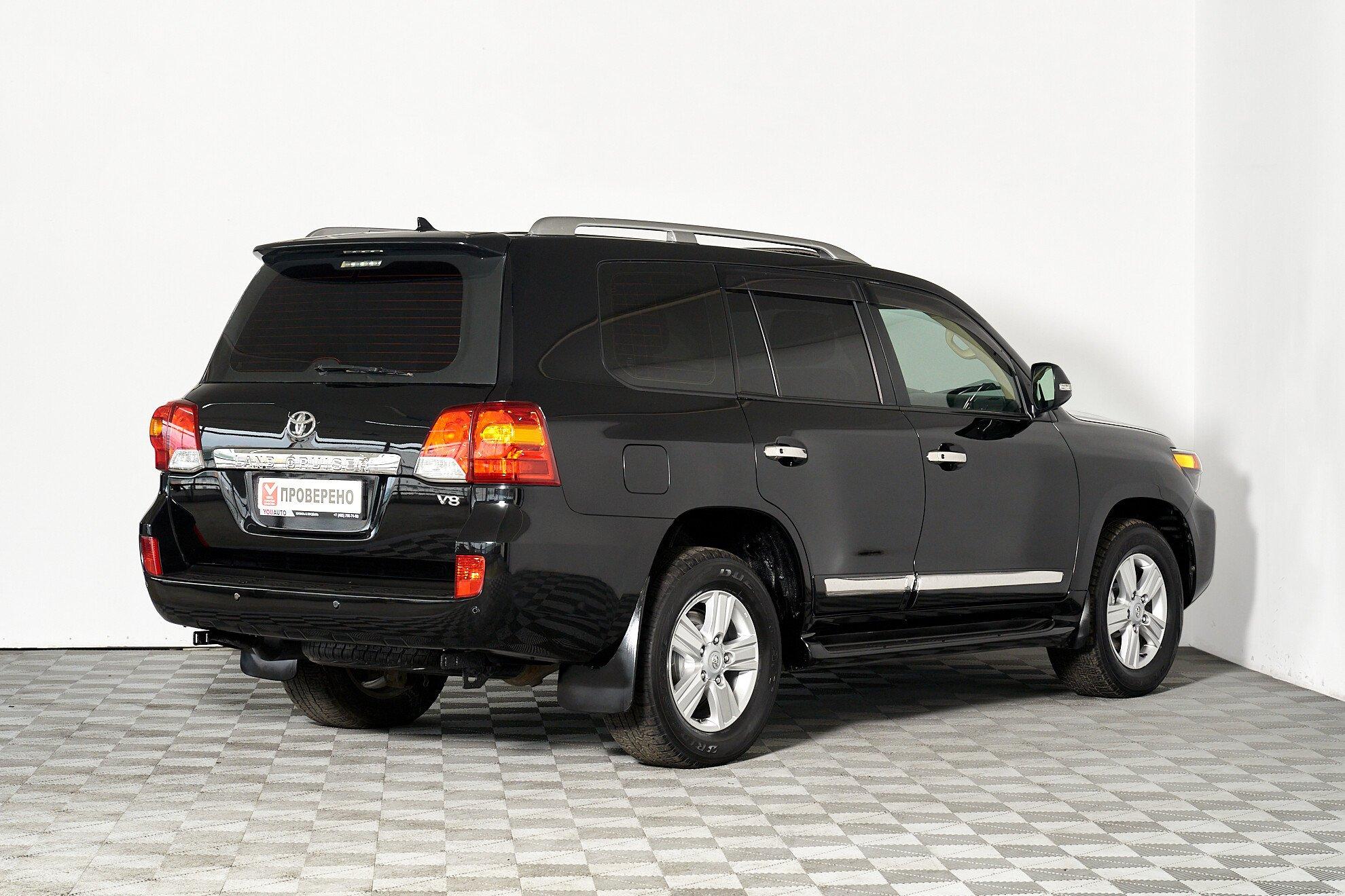 Toyota Land Cruiser 2014, черный