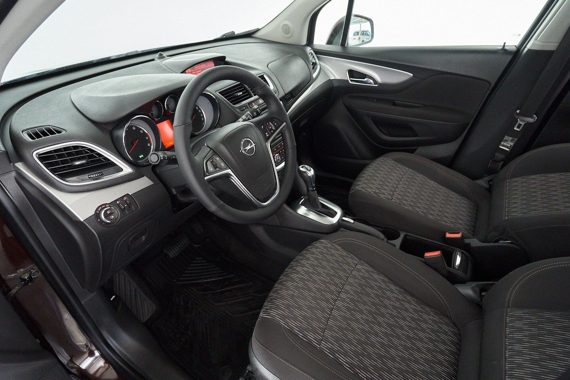 Opel Mokka 2015, коричневый